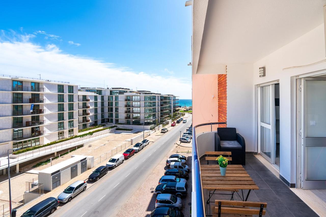 Beachfront Apartment In Armacao Armação de Pêra Esterno foto